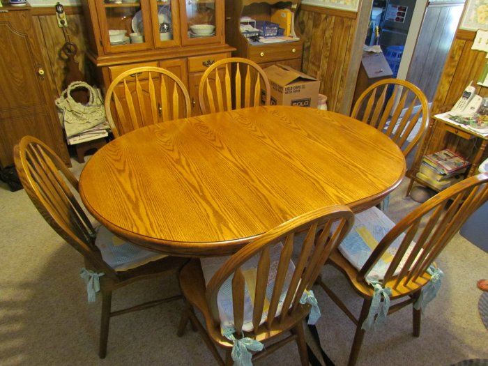 Nice Household and Collectible Auction for Verla Collison