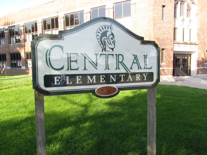 West Monona School Surplus Auction