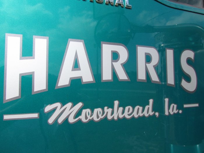 Tom Harris Estate Farm Machinery and Semi-Tractor & Grain Trailer Auction